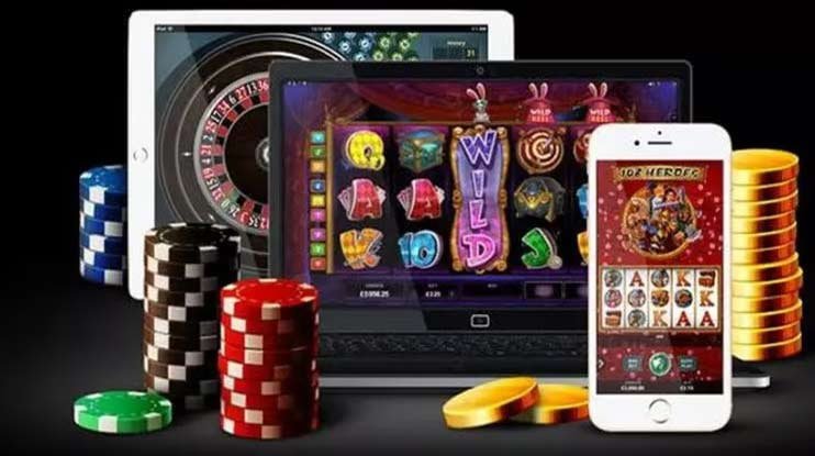 Dealer profesional memandu permainan turnamen Dealer profesional memandu permainan turnamen